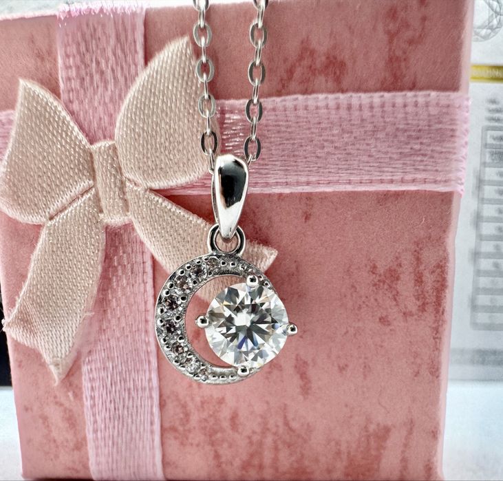 Сребърно колие с мойсанит (Диамант) 1 карат