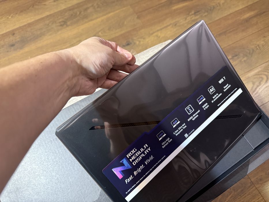 Лаптоп ASUS ROG Zephyrus G16 GA605WI Нов! Официален! Гаранция.