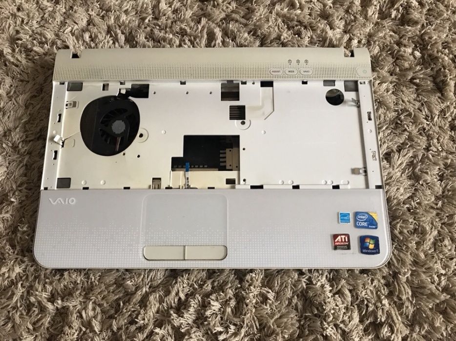 Vând/schimb/dezmembrez Laptop Sony Vaio VPCEA1S1E PCG-61211M