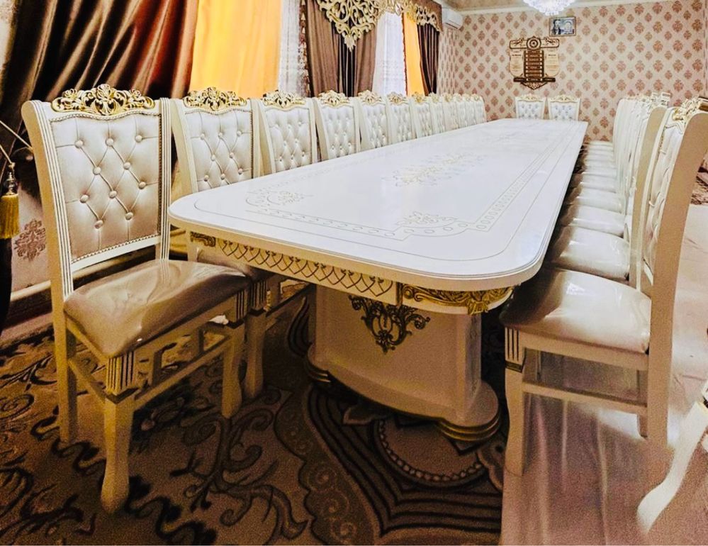 Новый стол шикарного качества