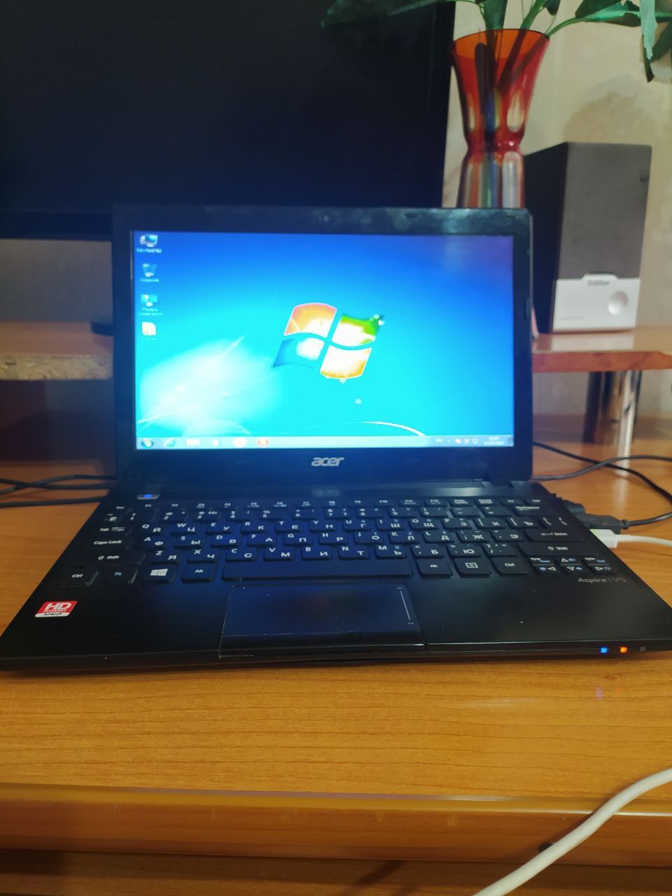 Нетбук Acer Aspire V5-121