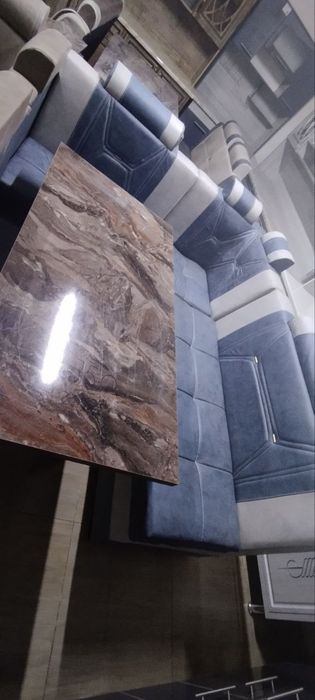 Продаю уголок  кухонный