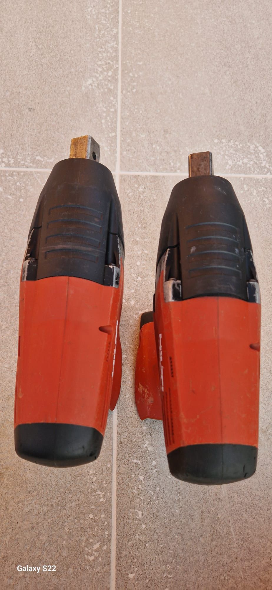 Hilti pistol de impact pe acumulator