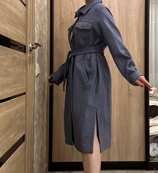 Продаётся пальто с 38 по 52 размер