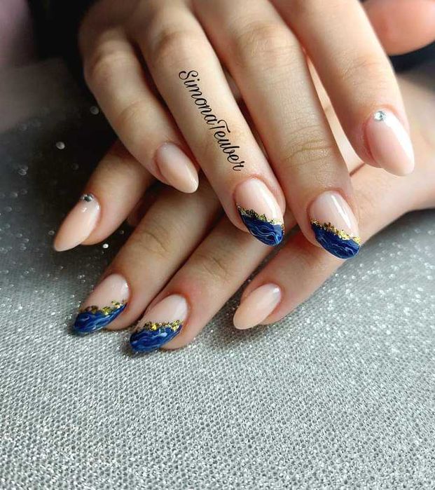 Unghii cu gel și oja semi-permanenta