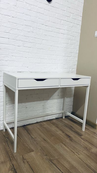 Birou IKEA ALEX – alb, compact, cu 2 sertare