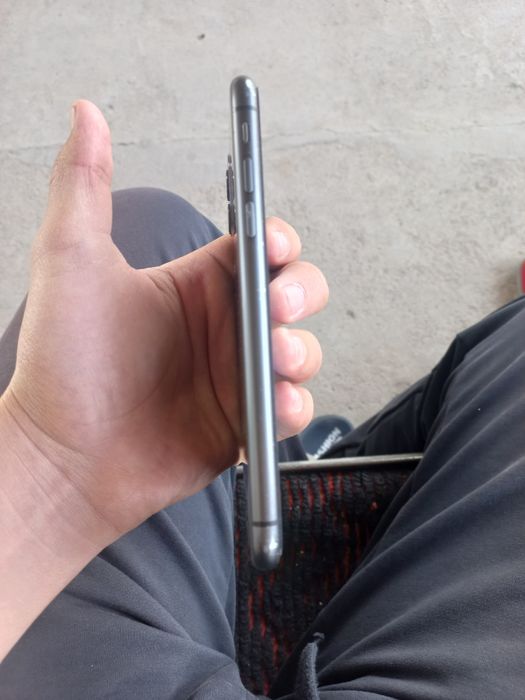 Iphone 11 64gb 80yom