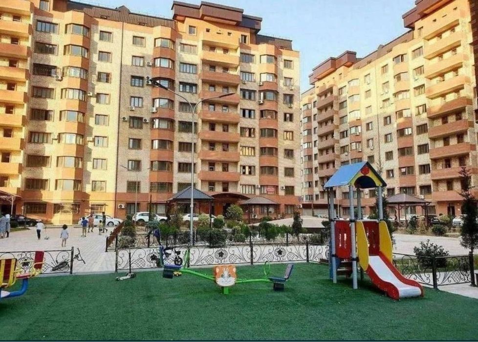 Продаётся Новостройка80кв в Яккасарайском районе