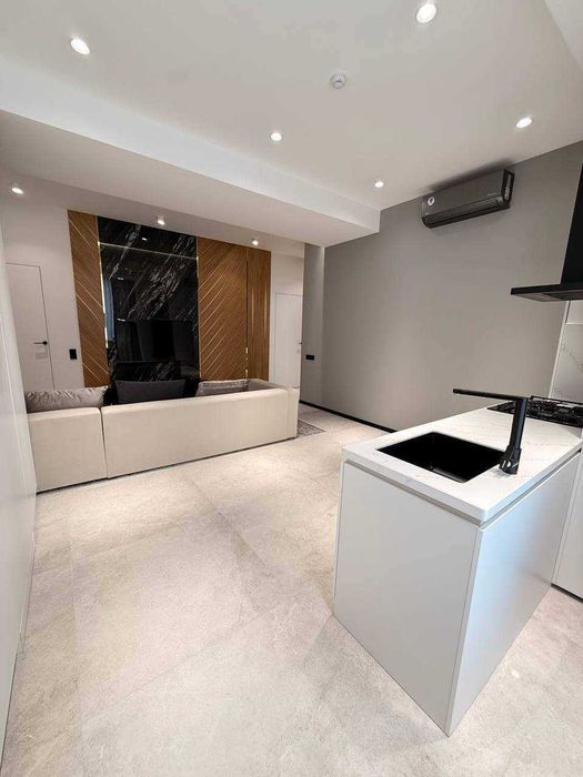 НОВАЯ КВАРТИРА после Ремонта недалеко от Метро + Новостройка Звоните