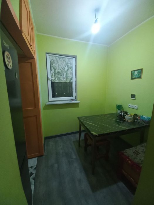 Срочно продается 2х^3х комнатная квартира на метро Чкалова