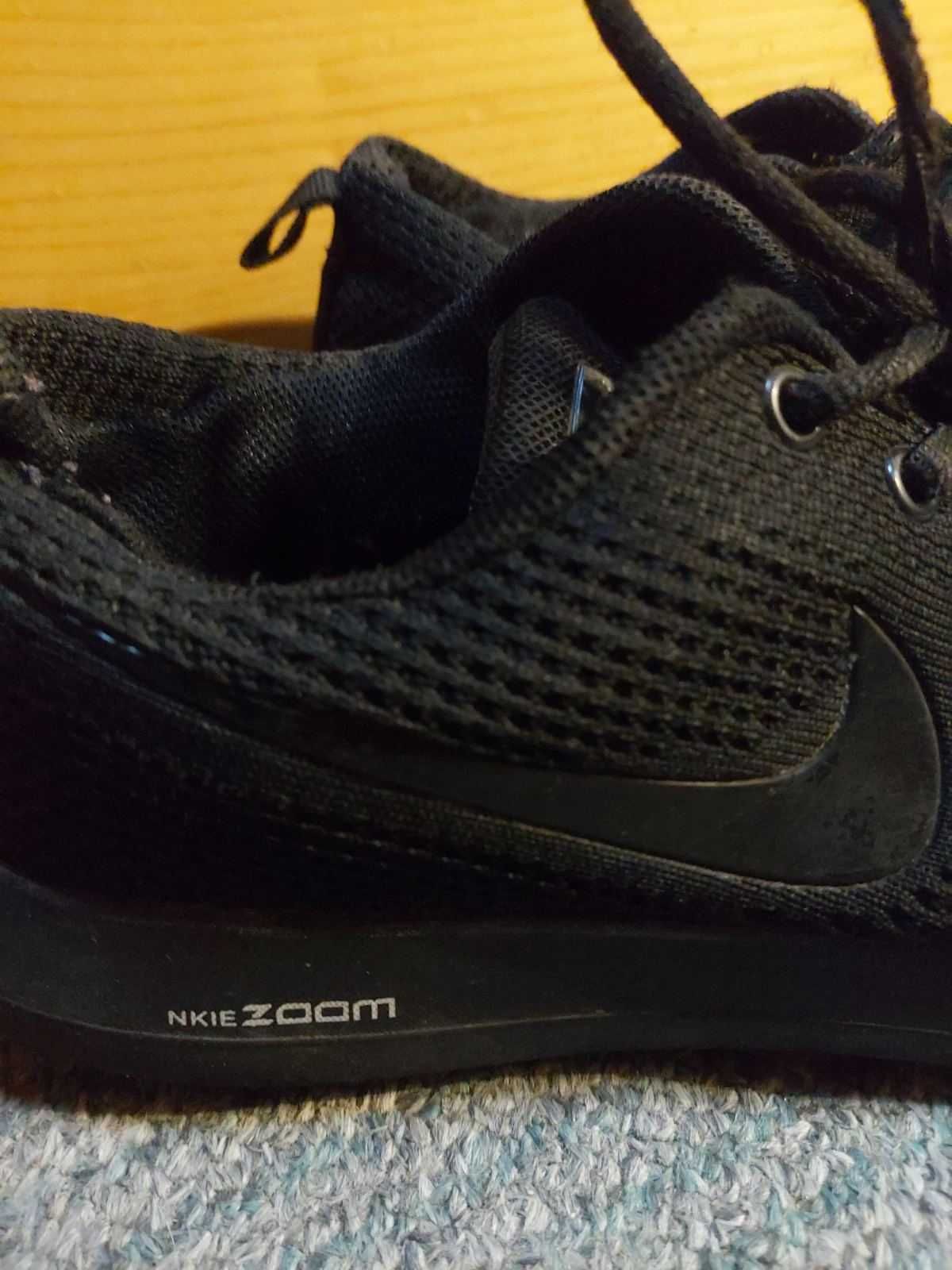 NIKE AIR ZOOM - мъжки обувки - 39 номер