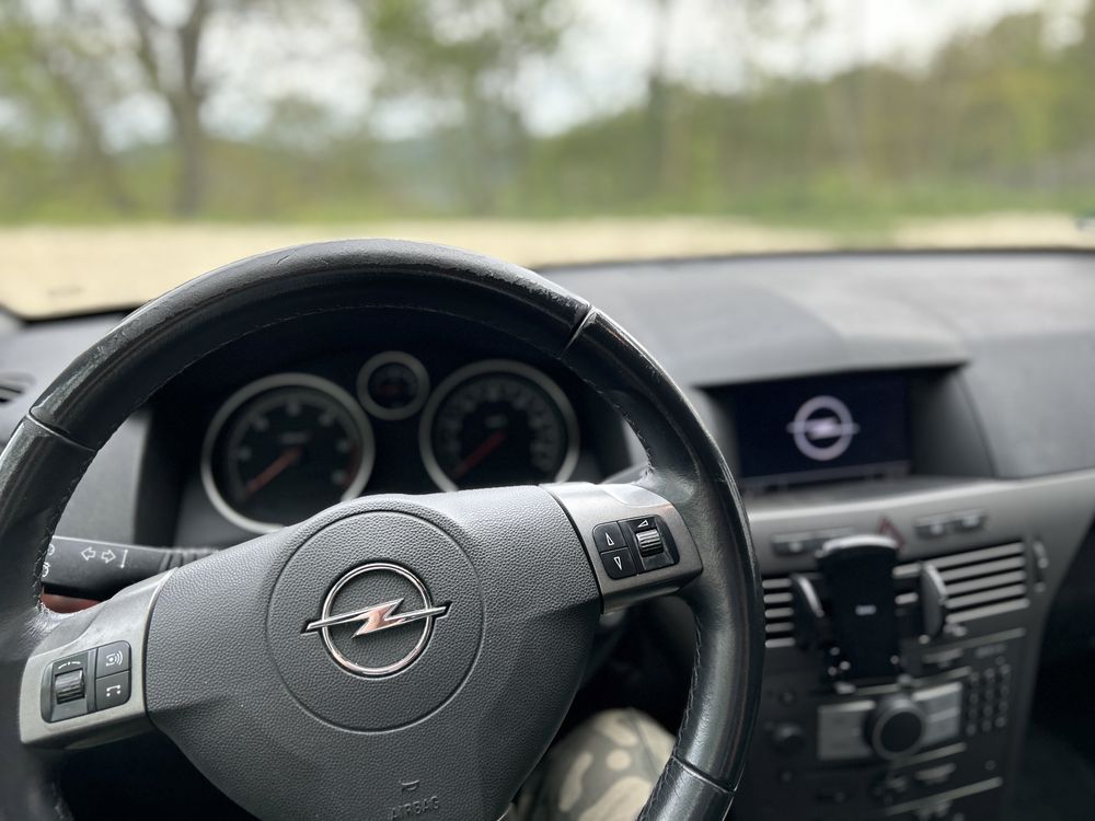 Opel Astra H 1.9 CDTI 150 CP 186k km