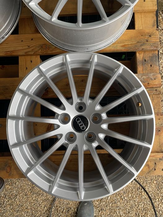 17 цола 5 х 112 мм Ауди , Audi  A 5 , A 6 , A 4 , A 3