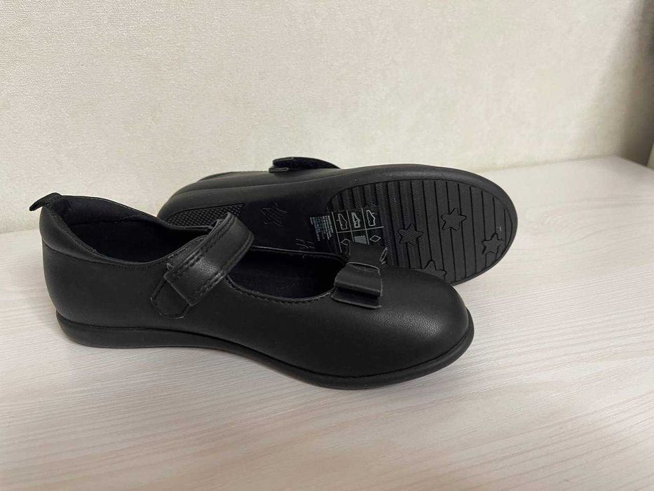 Новые черные детские туфли — размер 29 — 100 000 сум