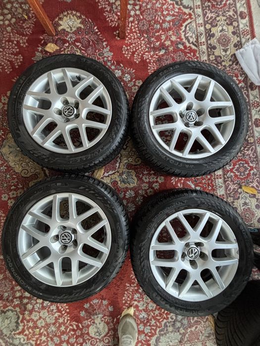 Джанти със зимни гуми 205/55/16 5х100