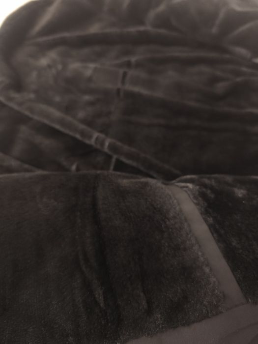 Geaca imblanita neagra