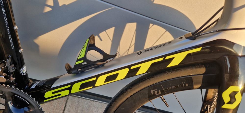 Scott foil rc disc Dura-Ace 2x11-M-carbon aero ,7.4 kg primul propriet