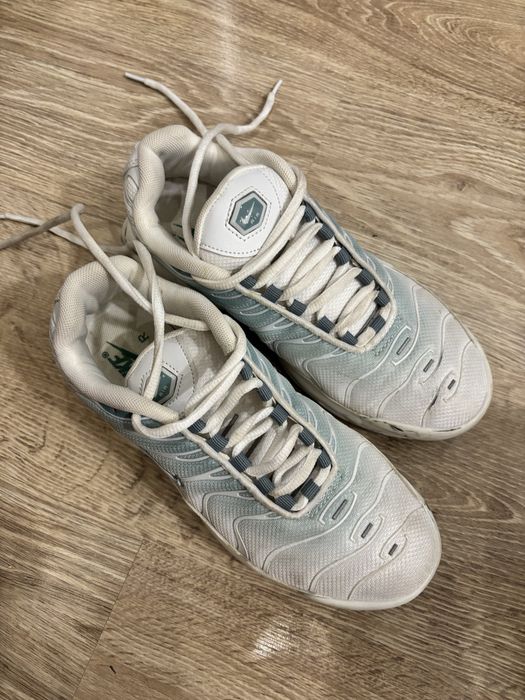 Кроссовки унисекс