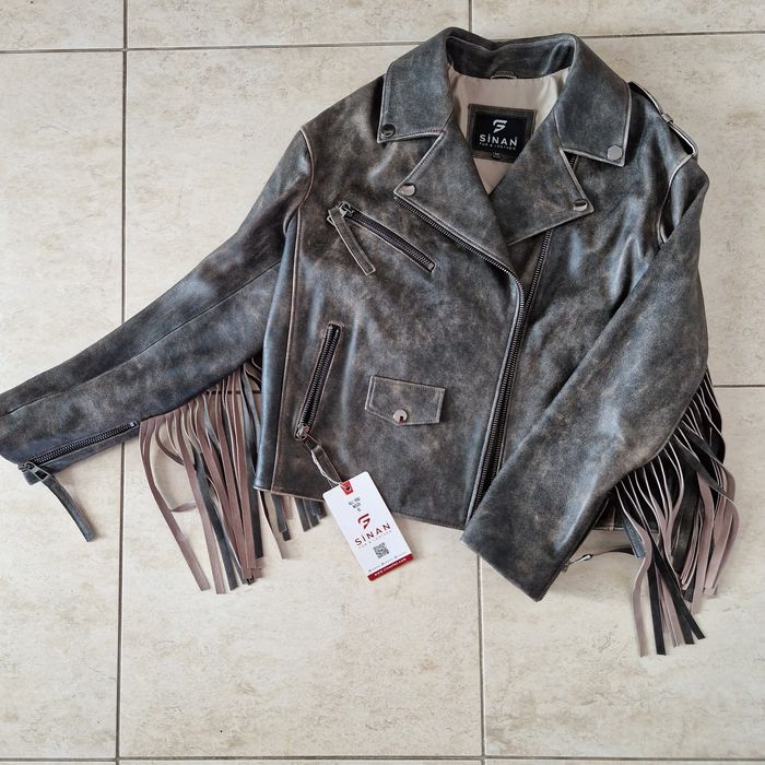 Geaca de piele naturala