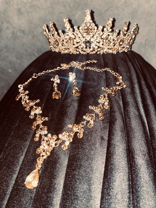 Свадбена тиара/корона