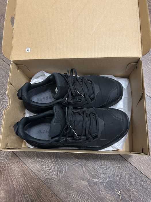 Adidas Terrex AX4 gore-tex