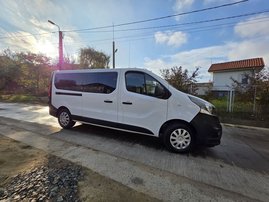 Opel Vivaro 2018 9locuri Long GARANTIE 192.000km 10/10