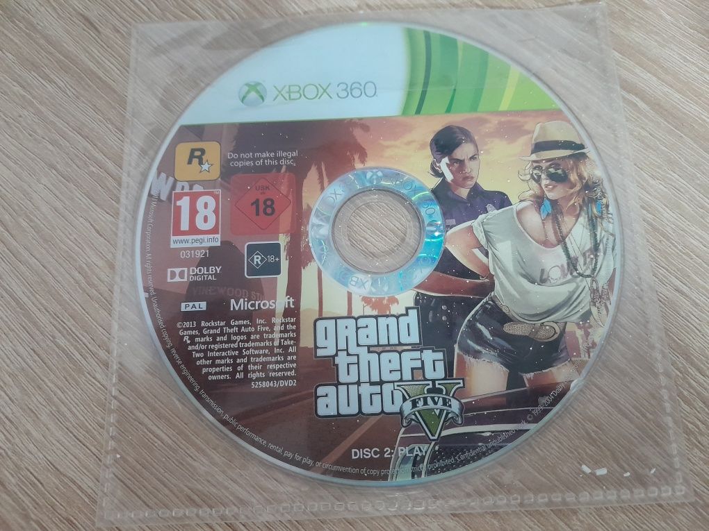 Vand xbox 360 cu tot cu jocuri