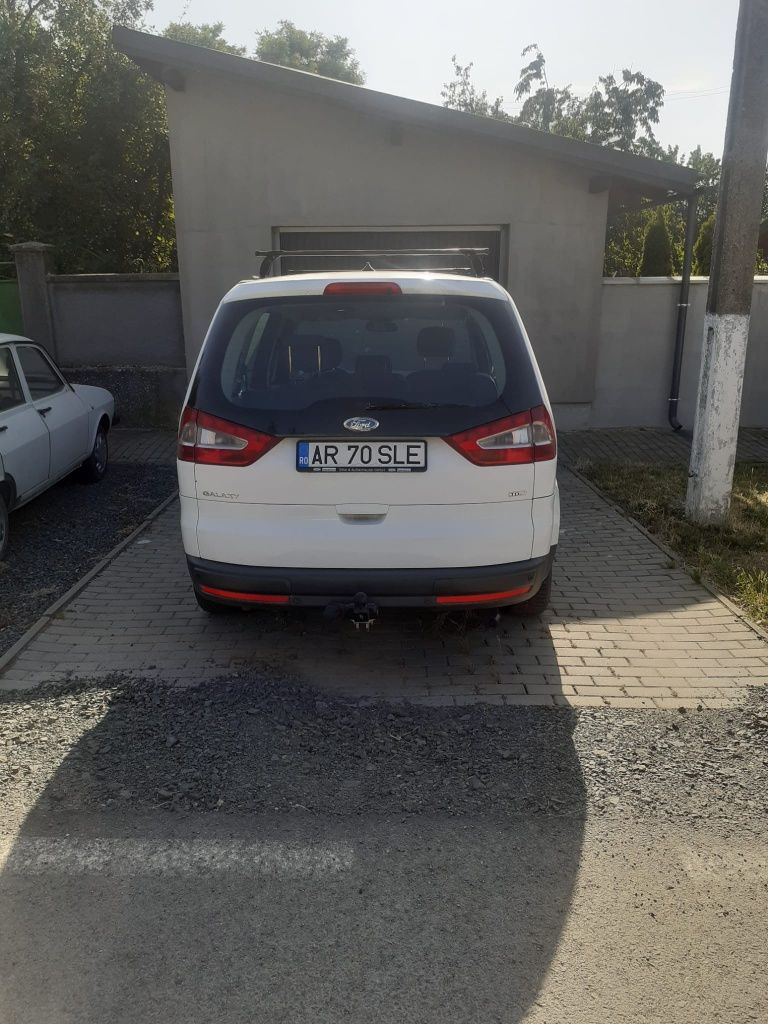 Vând Ford Galaxy 2007