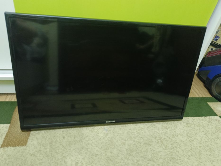 Продам телевизор