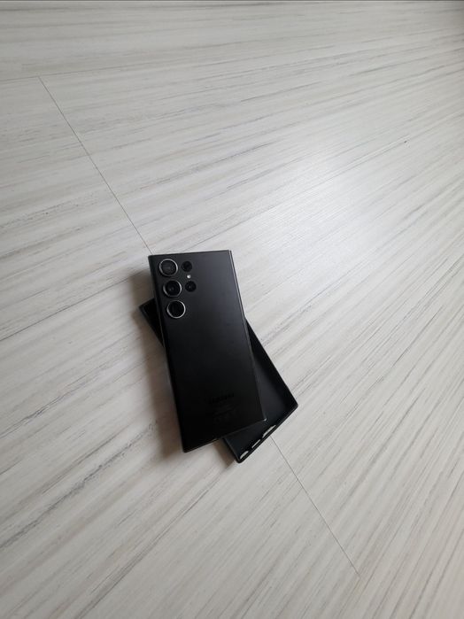 - Vand Samsung S23 Ultra 5G 256GB Phantom Black / Dual Sim / Impecabil
