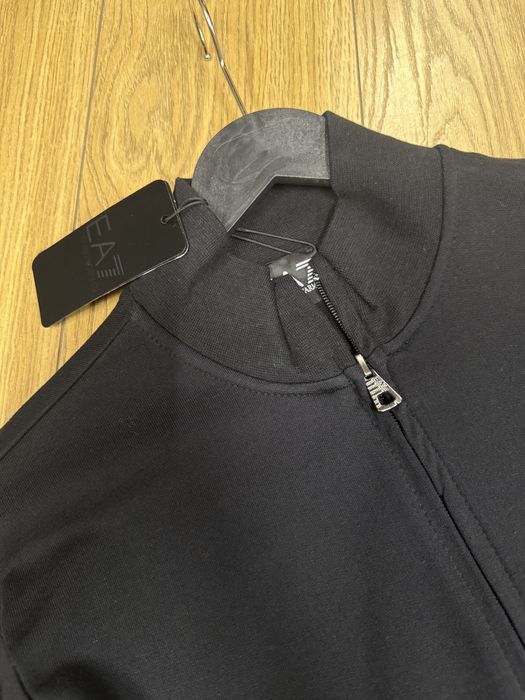 Мъжки екип  нов Хл номер