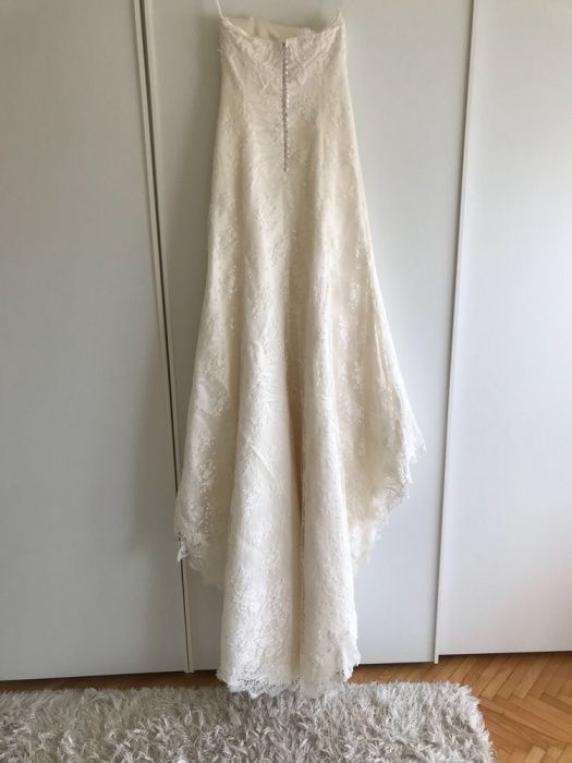 Vând rochie de mireasă impecabil mărime 44 original Made in Italy