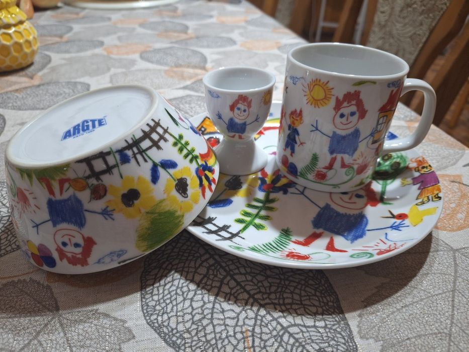 Комплект детской посуды