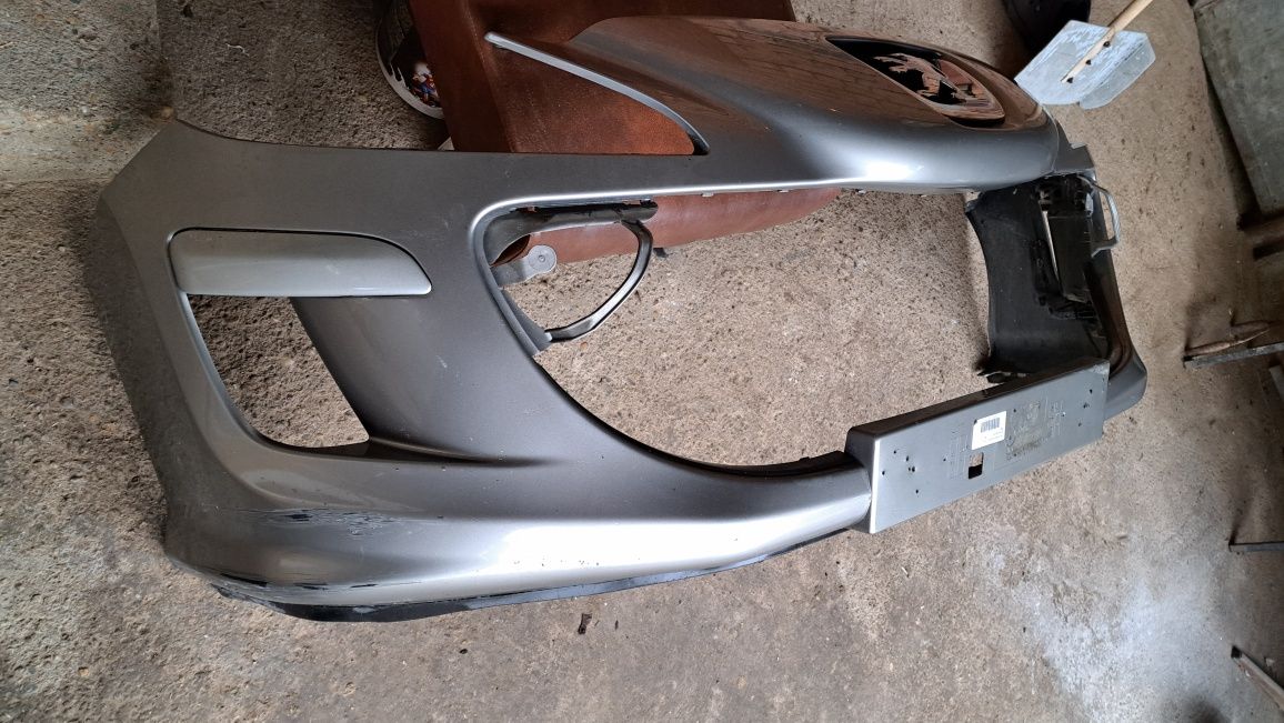 Предна броня Peugeot 308 2008г