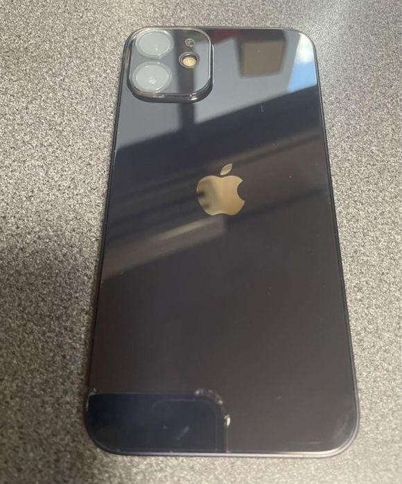 Iphone 12”  64 GB “80%