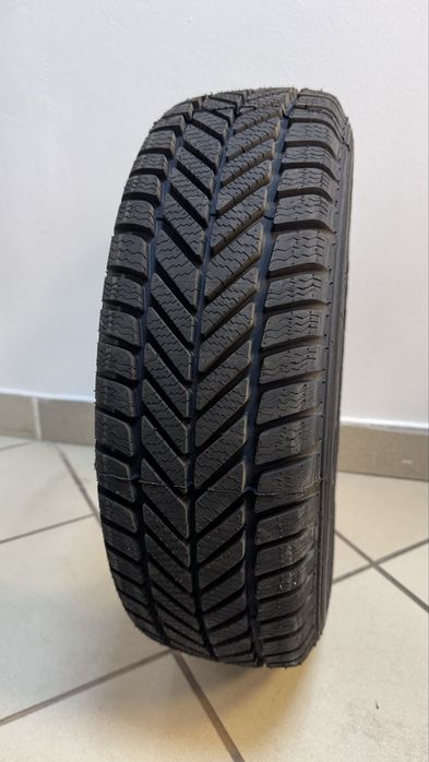 Anvelopa noua iarna 175/65/14 Pneus BP-5 Dot 2024