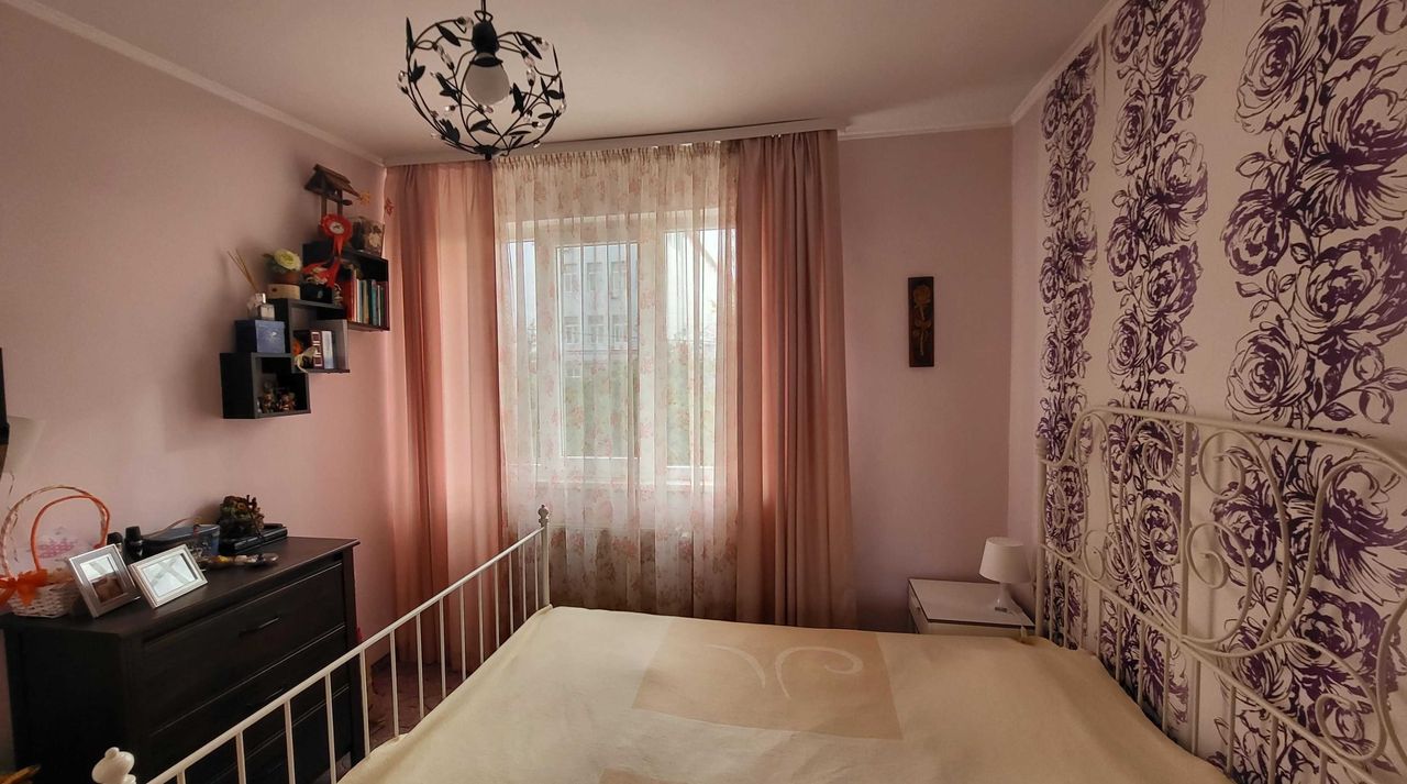 Продава се Къща в Годеч - 164 кв.м за 2135 €/кв.м - Снимка #12