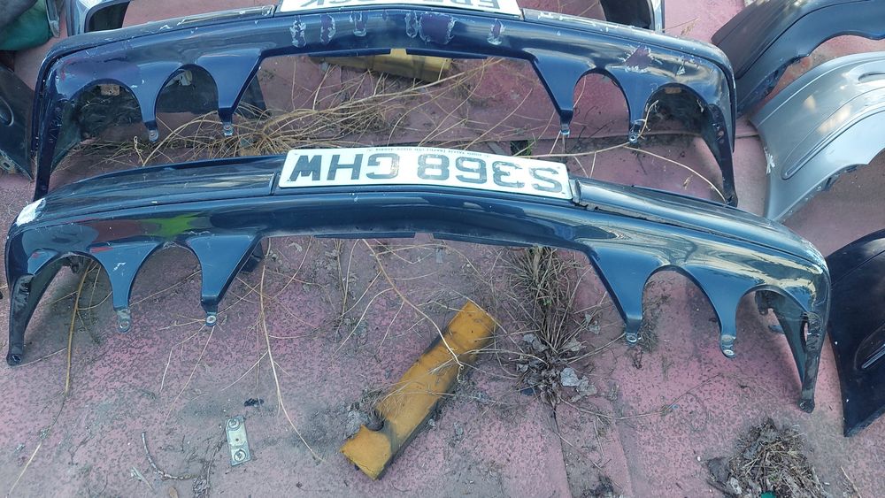 Преднa броня Mercedes Clk 208