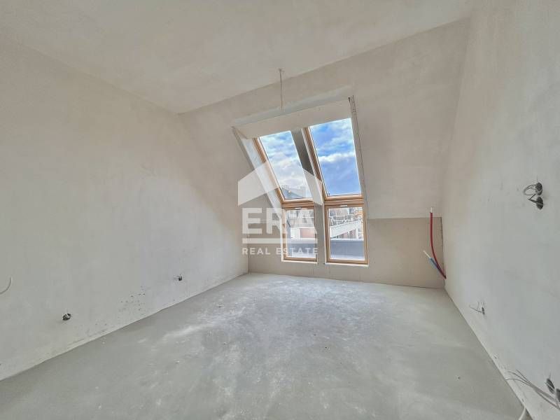 Продава се Четиристаен апартамент в София, Кръстова вада - 197 кв.м за 2213 €/кв.м - Снимка #5