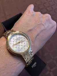 Оригинален дамски часовник FERRE