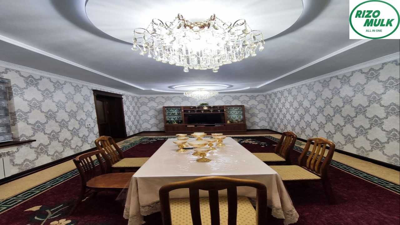 Назарбек кичик иттифокда ховли сотилади. NR494/96