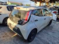 usa portiera stanga dreapta fata spate volan alternator electromotor haion compresor clima bara spate Toyota Aygo 2 motor 1.0 benzina  dezmembrez