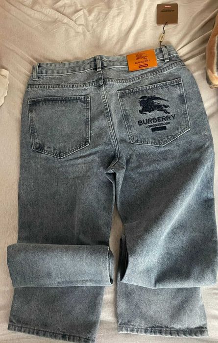 Blugi lungi Burberry Supreme, marimea 34 (L-XL), noi cu eticheta