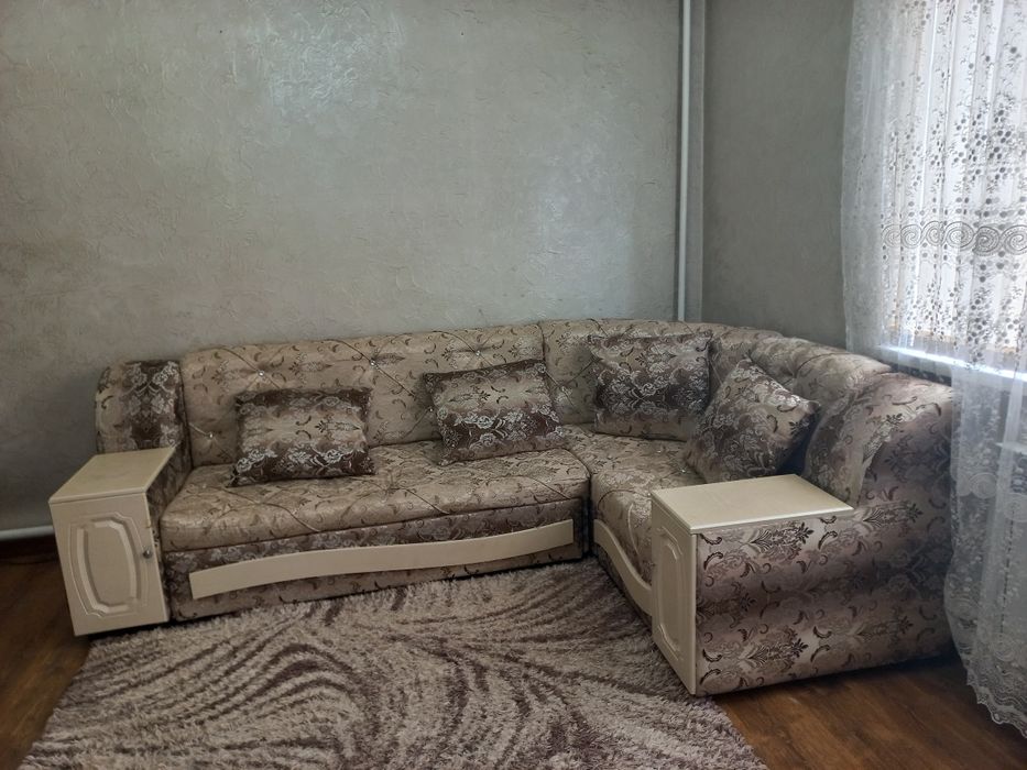 Диван для гостинной,угловой