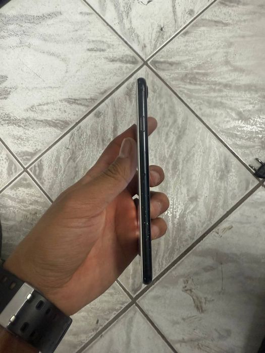 Iphone 7 128GB sotiladi