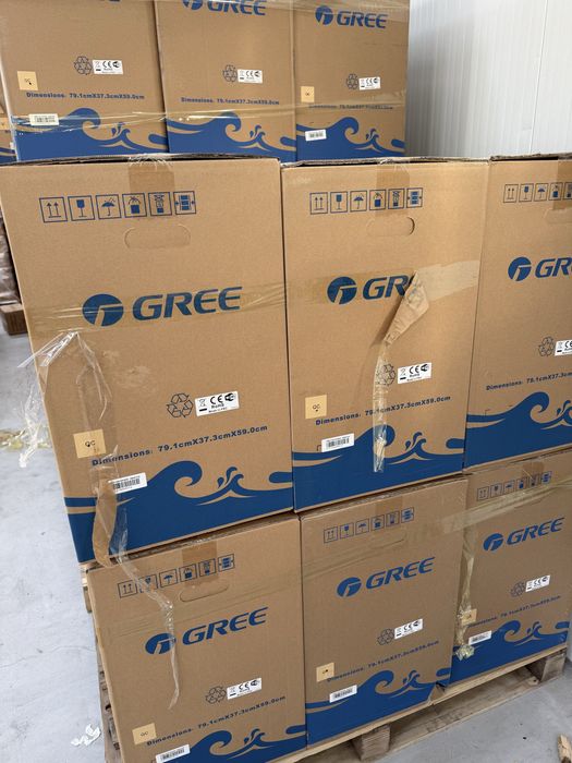 Aparat AC Gree bora A4 silver iverter 12000 BTU wi-fi