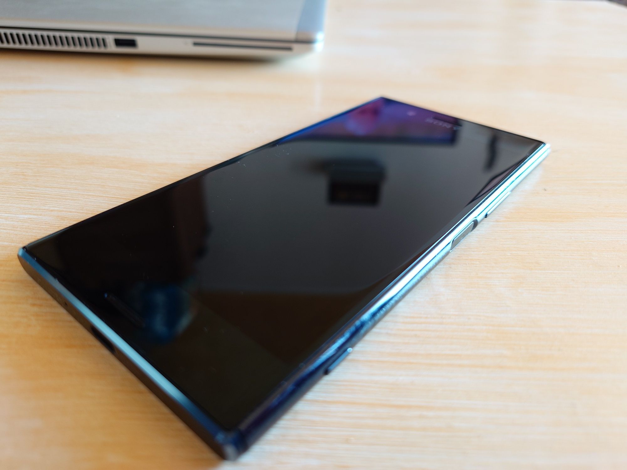 Sony Xperia XZ Premium 4K , 4RAM, 64 GB вградена