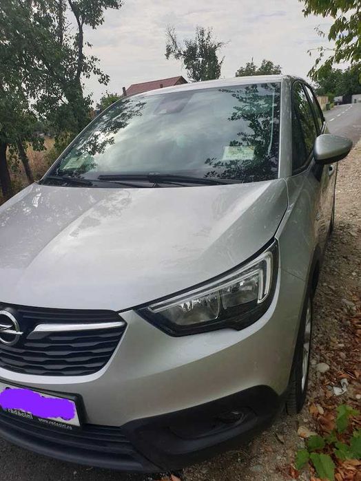 Opel Crossland X 1.2 ECOTEC Start/Stop Enjoy cumparat reprezent Brasov