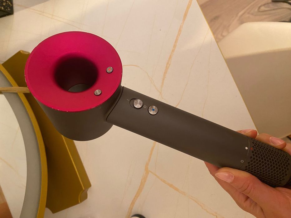 Uscator de par Dyson Supersonic