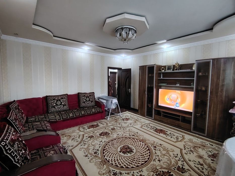 Продаётся 3+1 комнатная квартира на дубовой  рядом с Яшнабадским РОВД!